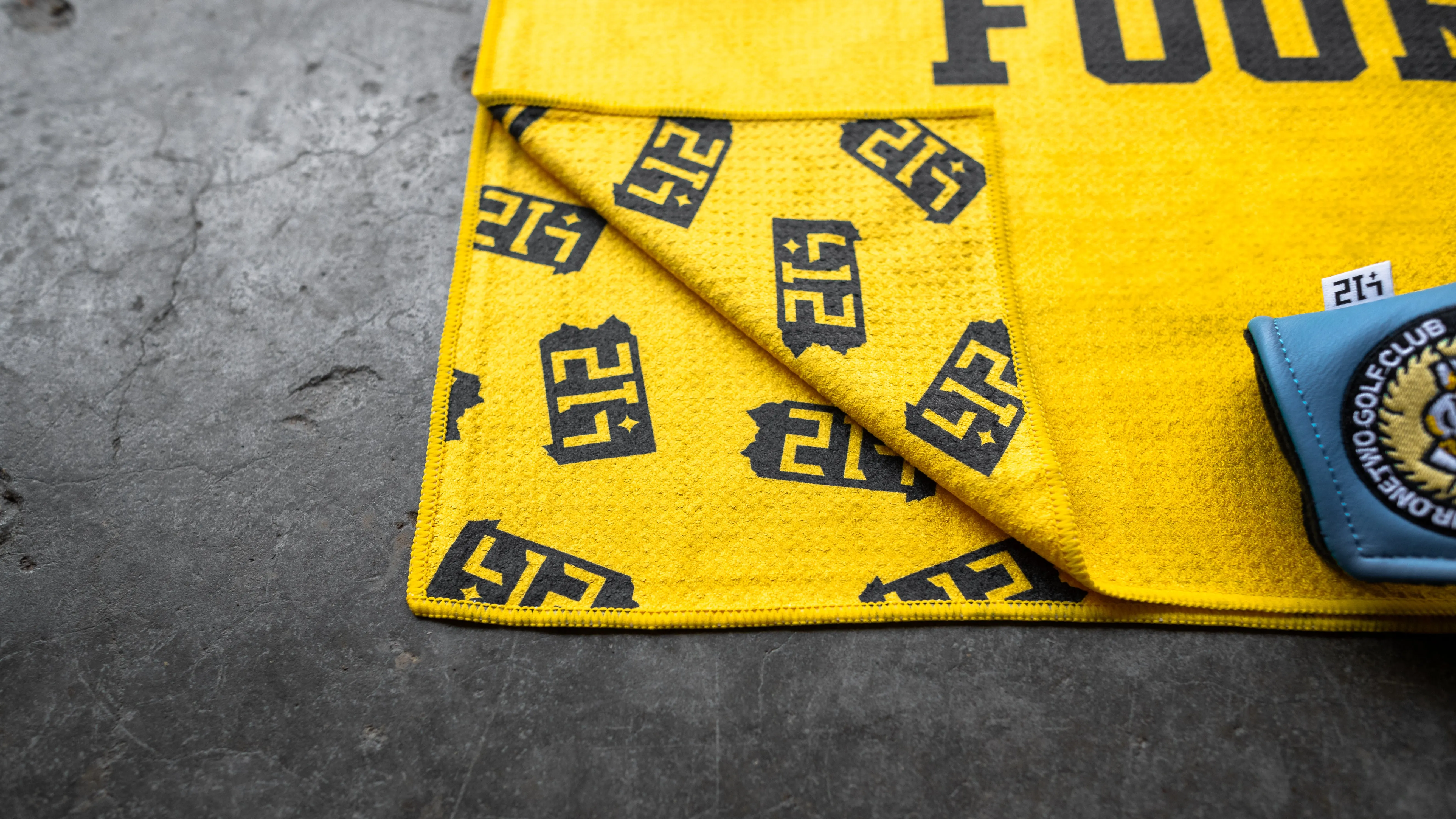 412® Waffle Golf Towel