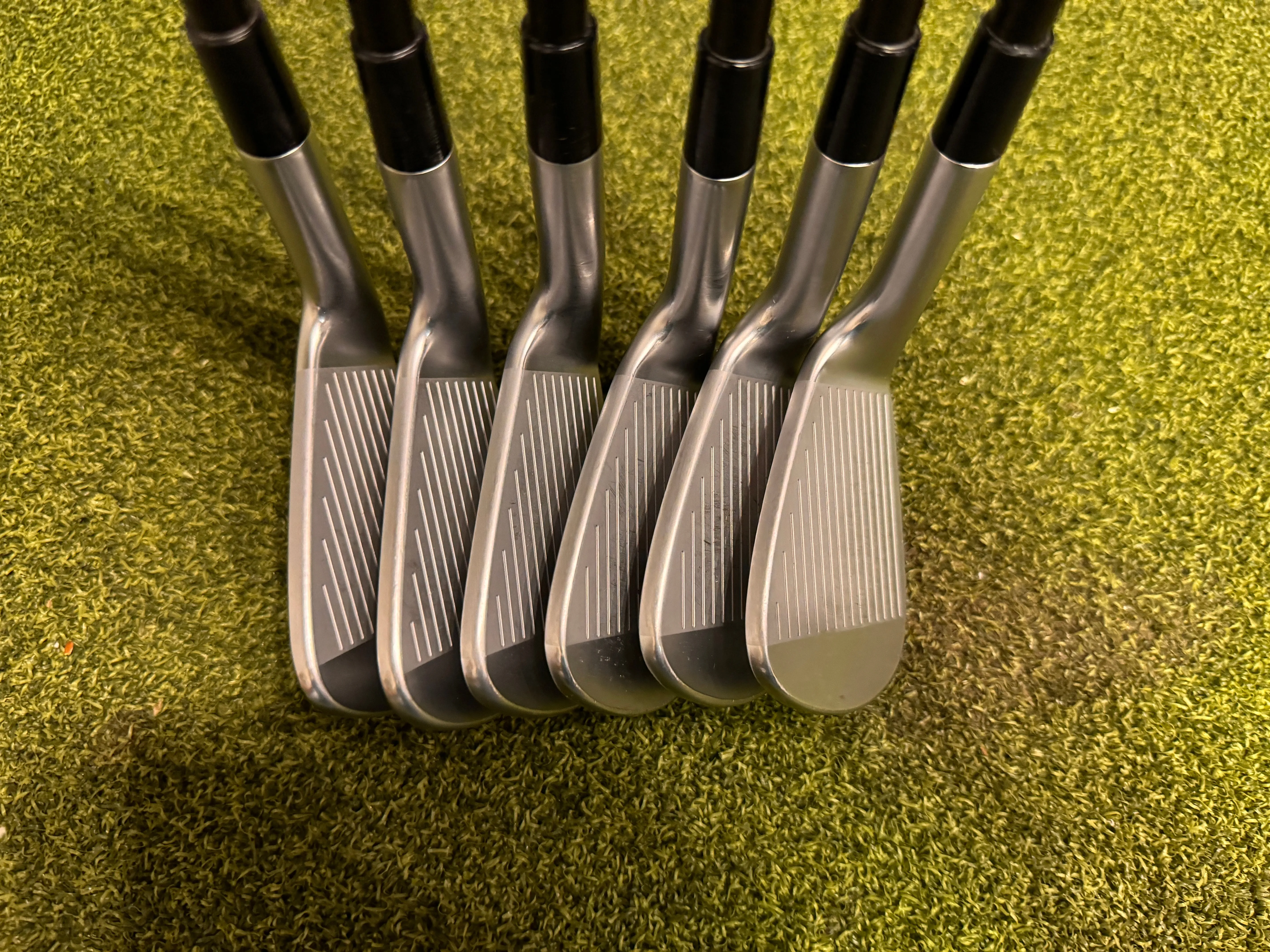 TaylorMade P7MC 5-PW Iron Set, LA Golf Regular Flex Shafts, RH