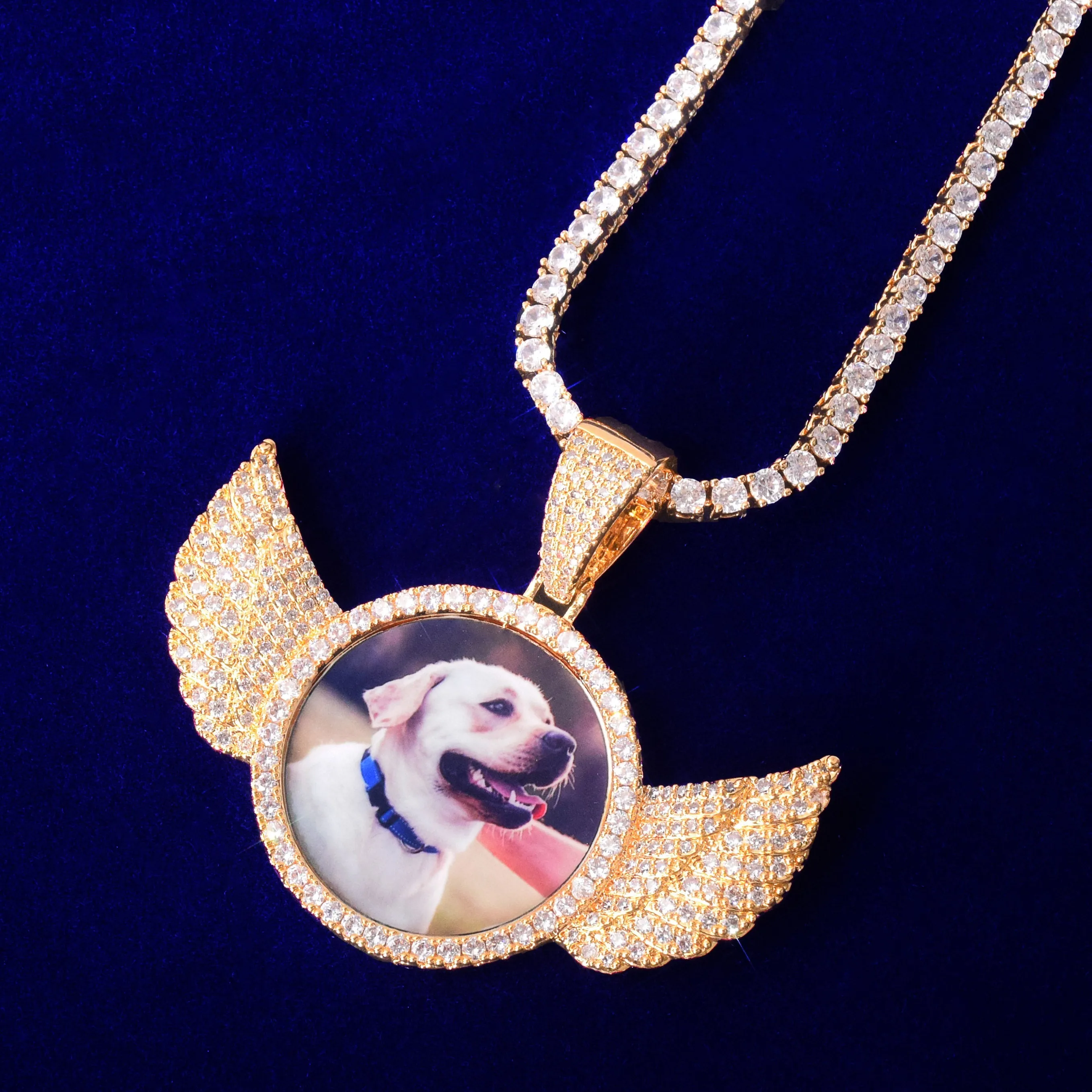 VVS1 Custom Wing Photo Pendant- Gold